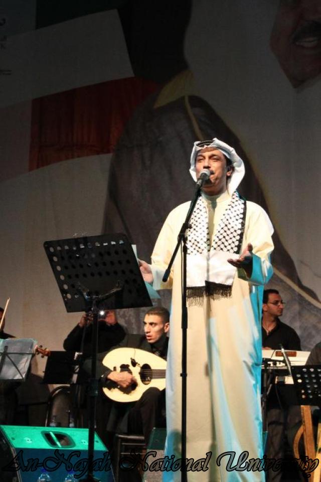 الفنان الكويتي الكبير عبد الله الرويشد يحي حفلة غنائية في جامعة النجاح الوطنية 18